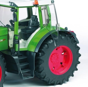 Bruder 03041 Ciągnik rolniczy Fendt 936 Vario z ładowaczem czołowym - otwieranie drzwi do kabiny