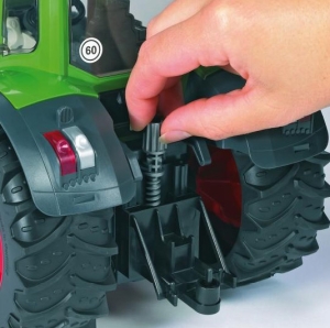 Bruder 03041 Ciągnik rolniczy Fendt 936 Vario z ładowaczem czołowym - regulowany tylny hak