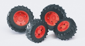 03312 BRUDER Komplet kół do ciągników Claas serii 03000 - pomarańczowe