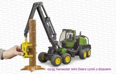 02135 BRUDER Harwester John Deere 1270G z drzewem