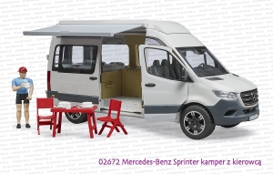 02672 BRUDER Mercedes-Benz Sprinter kamper z kierowcą