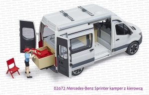 02672 BRUDER Mercedes-Benz Sprinter kamper z kierowcą