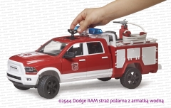 02544 BRUDER Dodge RAM 2500 straż pożarna z armatką wodną