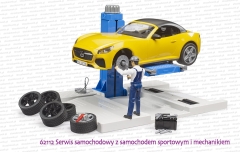 62112 Serwis samochodowy z samochodem sportowym i mechanikiem
