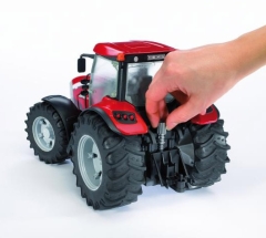 Bruder 03060 Ciągnik rolniczy McCormick XTX 165 - regulowana wysokość tylnego haka