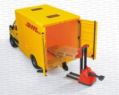 02534 Mercedes Benz Sprinter Truck DHL + podnośnik + palety