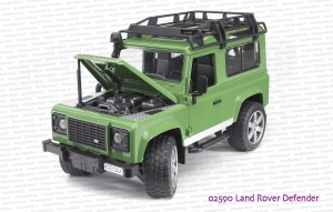 Bruder 02590 Land Rover Defender - otwierana maska od silnika