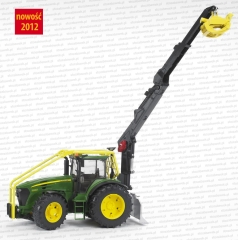 Bruder 03053 - ciągnik rolniczy John Deere 7930 do prac leśnych
