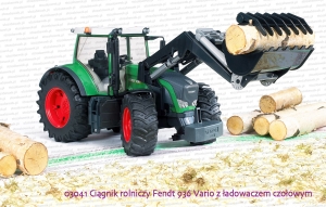 Bruder 03041 Ciągnik rolniczy Fendt 936 Vario z ładowaczem czołowym - drewniane pnie nie wchodzą w skład zabawki