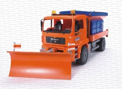 Bruder 02767 MAN solarka z pługiem śnieżnym