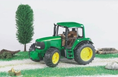 Bruder - 02050 Ciągnik rolniczy John Deere 6920